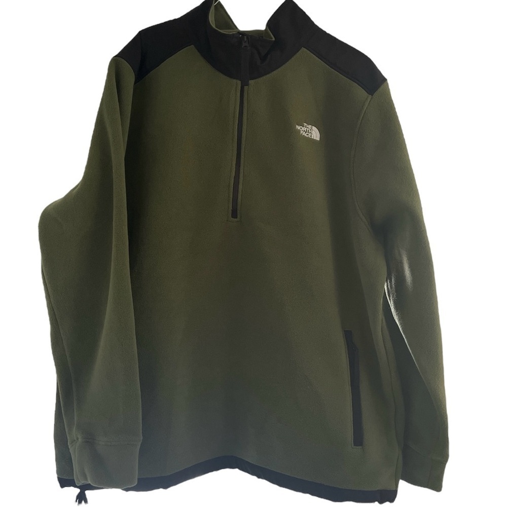 The North Face Green and Black Pullover